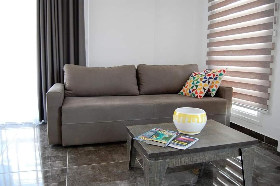 Beach Apartments Era Orikum Ngoại thất bức ảnh