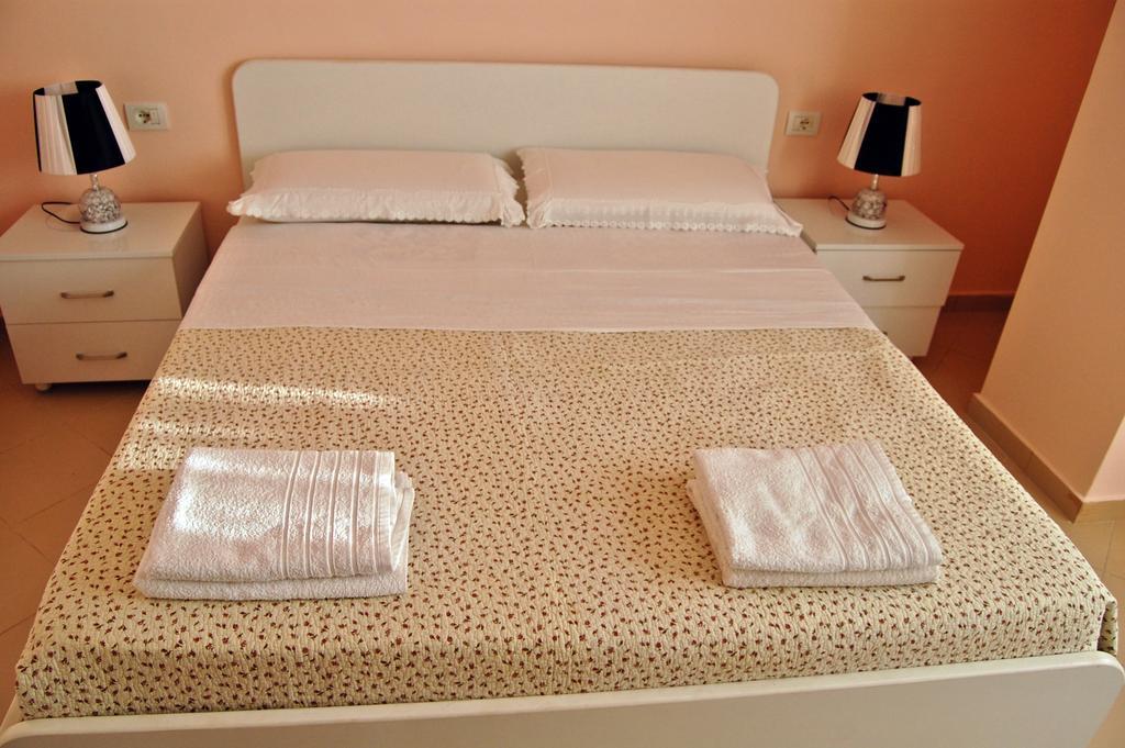 Beach Apartments Era Orikum Ngoại thất bức ảnh