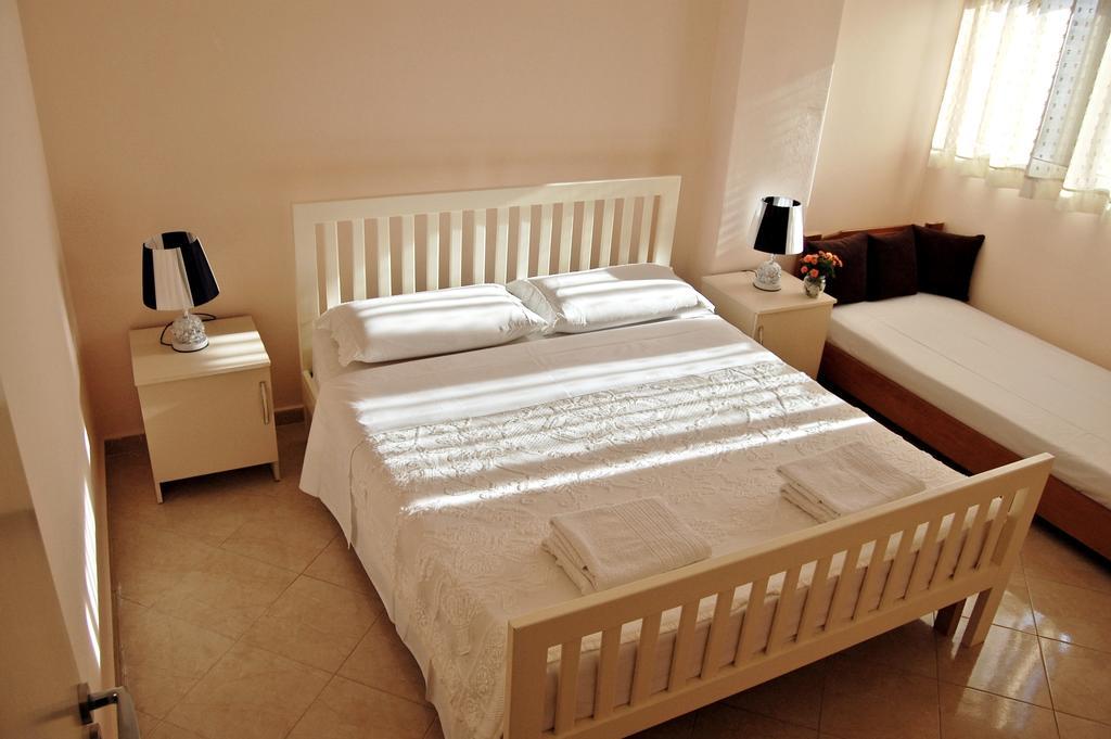 Beach Apartments Era Orikum Ngoại thất bức ảnh