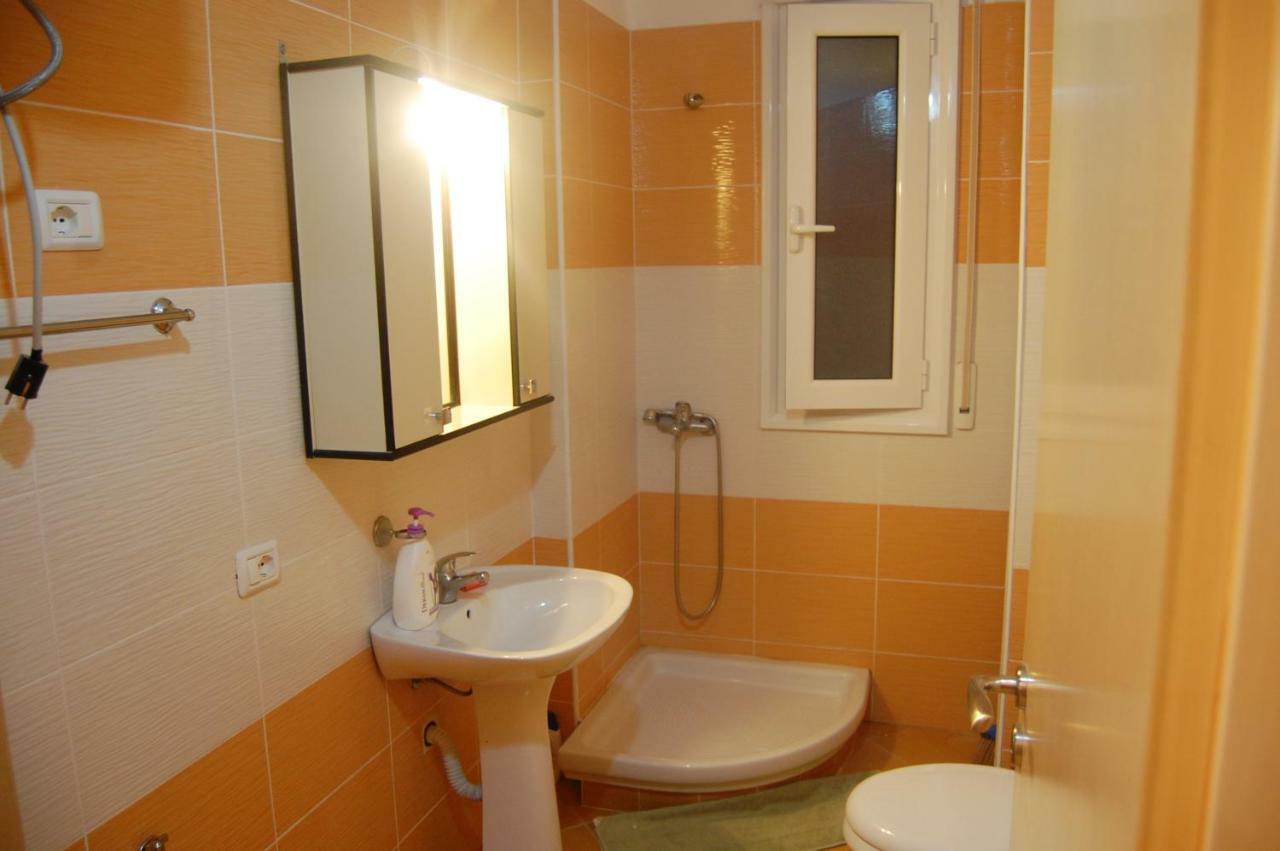Beach Apartments Era Orikum Ngoại thất bức ảnh